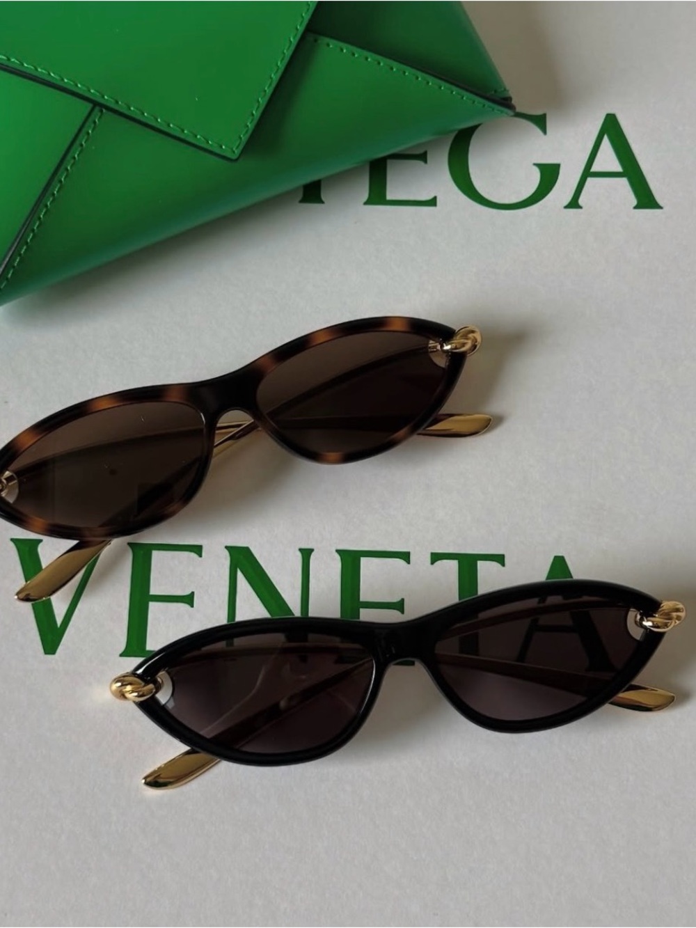BLACK Women's Cat Eye Sunglasses